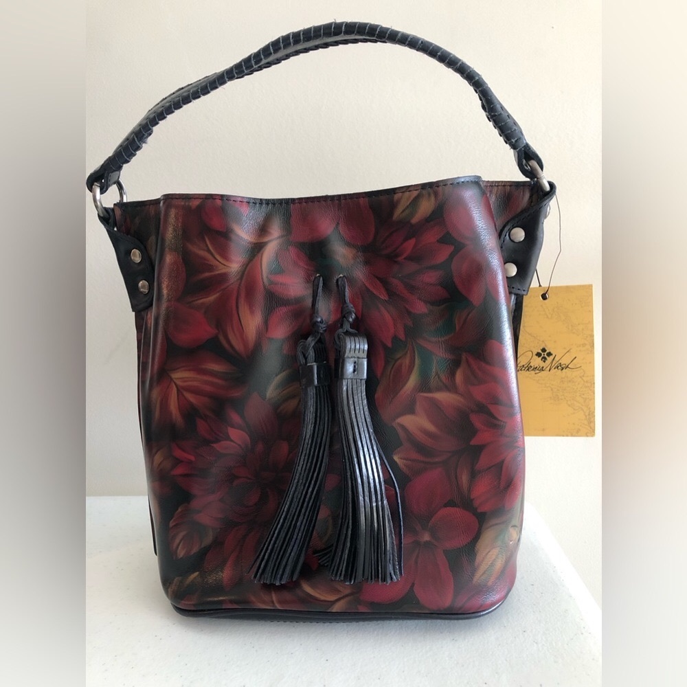 NWT Patricia Nash purse